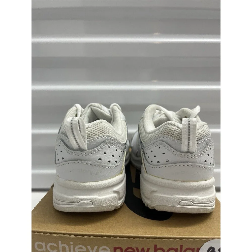 New Balance Little Kid/Big Kid White KX622AWP Uniform Sneaker Shoes SZ 11 XW